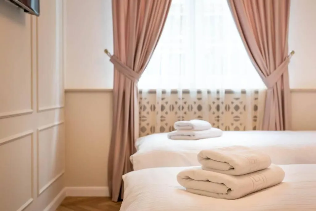 History Museum Apartment Бухарест